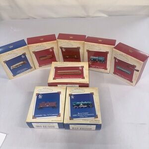 Vintage Hallmark Keepsake Lionel Railroad Ornaments (lot of 8)